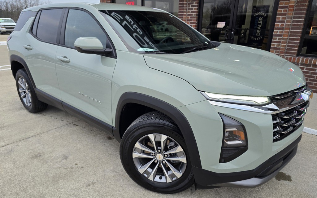 2025 Chevrolet Equinox Image 3