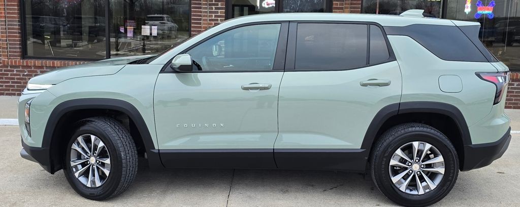 2025 Chevrolet Equinox Image 4