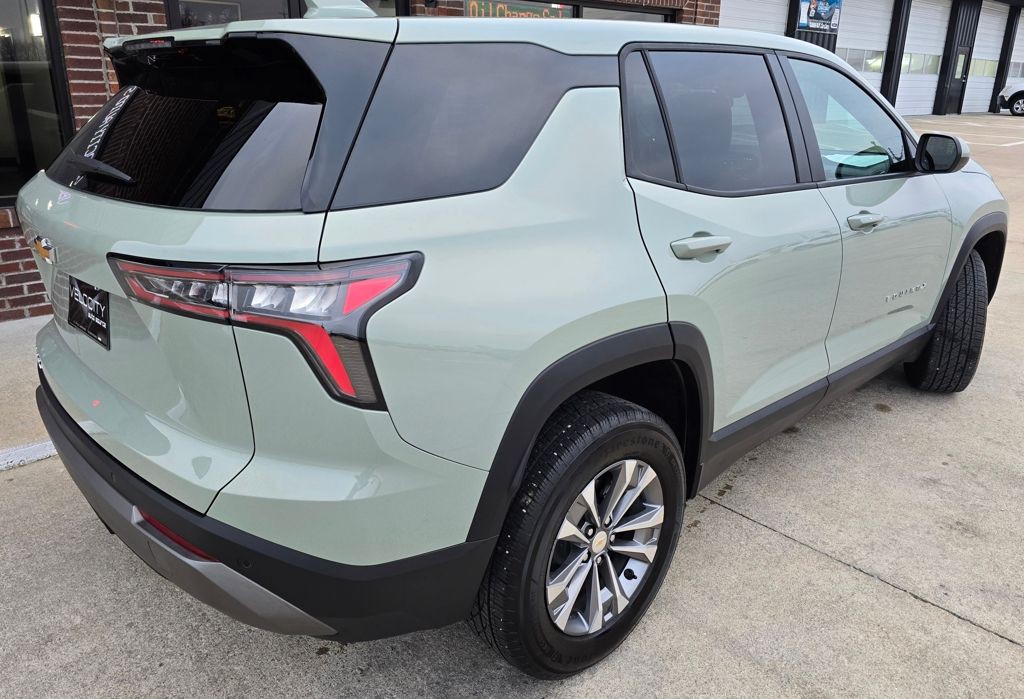 2025 Chevrolet Equinox Image 7