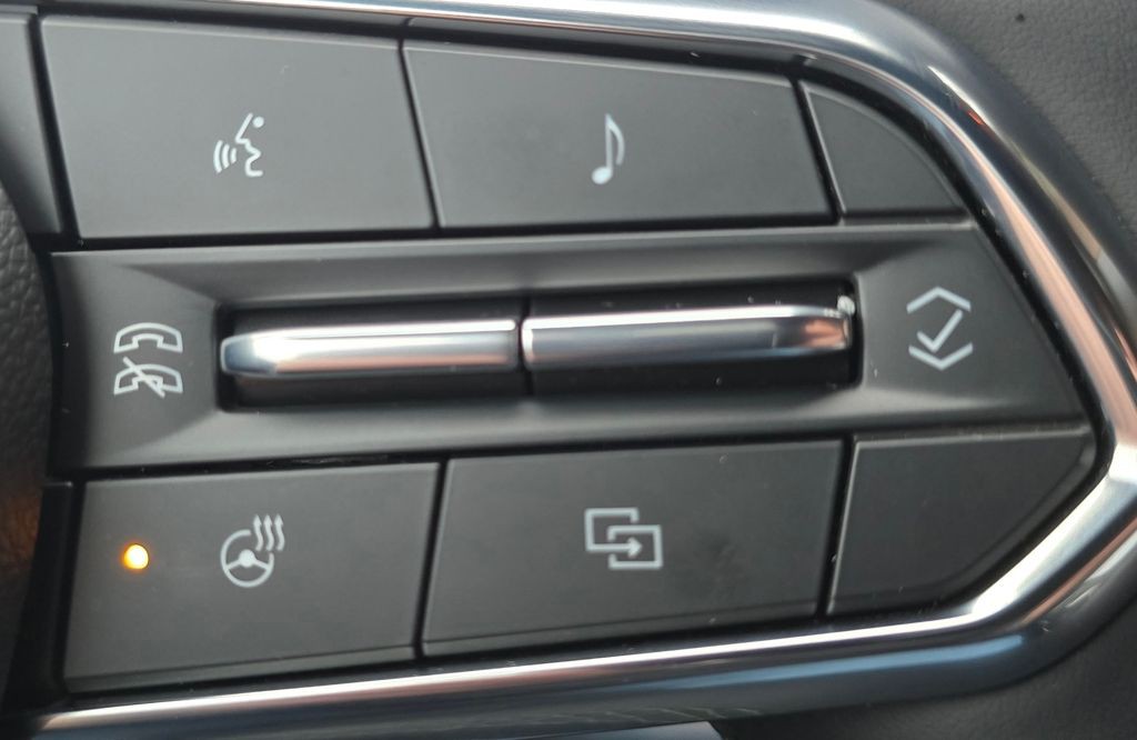 2025 Chevrolet Equinox Image 23