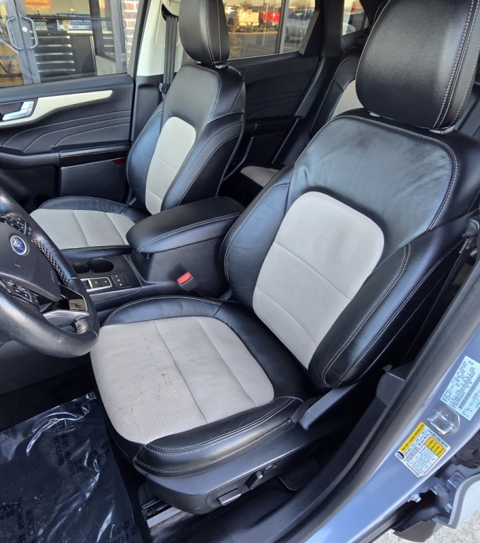 2022 Ford Escape Image 19