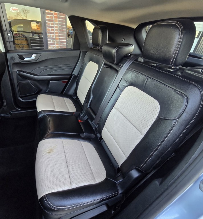 2022 Ford Escape Image 39