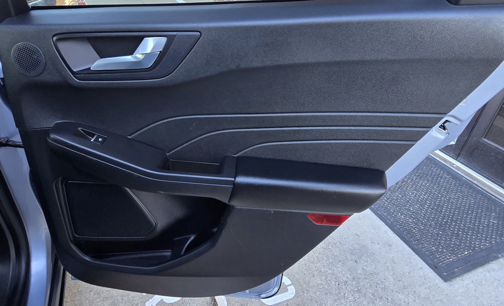 2022 Ford Escape Image 43