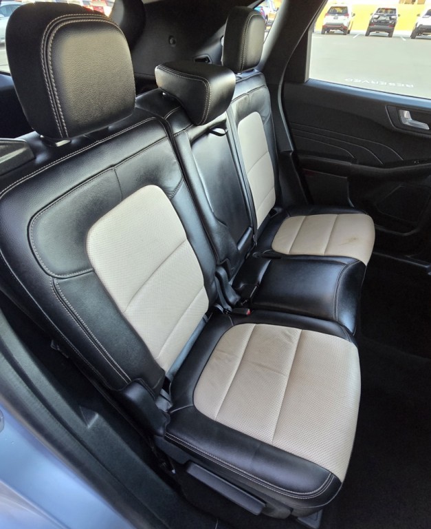 2022 Ford Escape Image 45