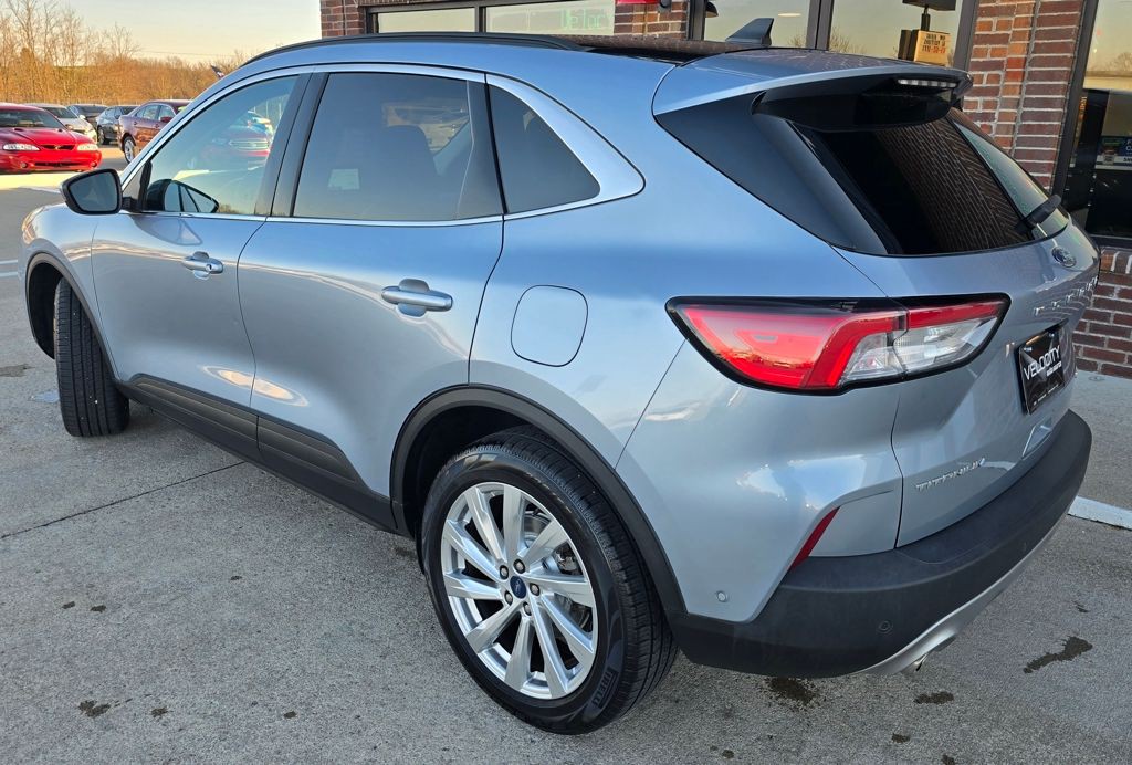 2022 Ford Escape Image 6