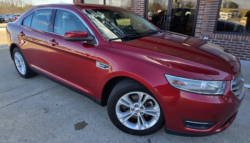 2013 Ford Taurus Image 3