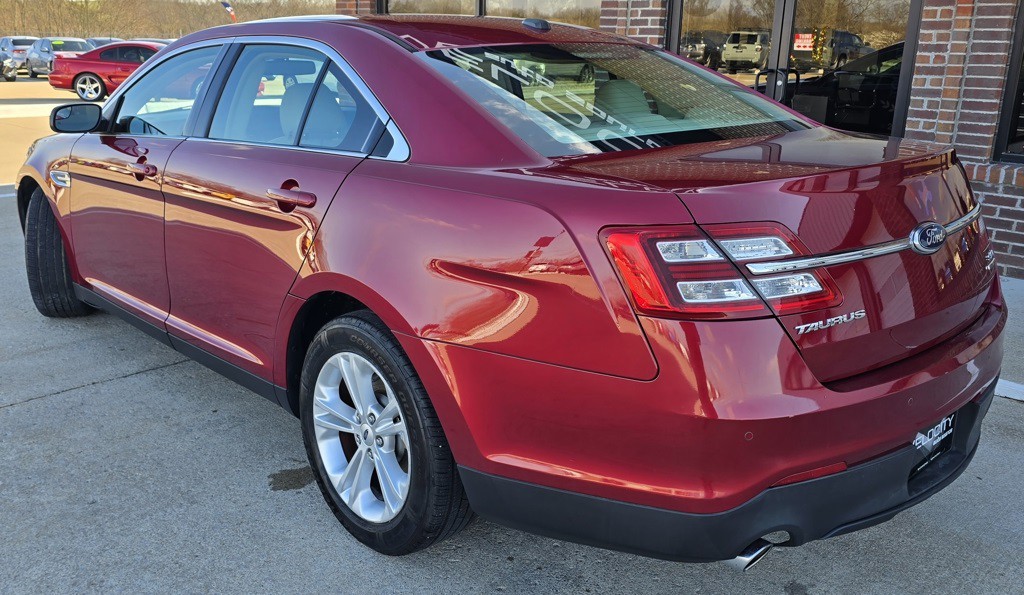 2013 Ford Taurus Image 6