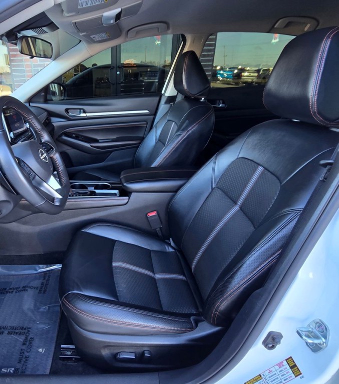 2023 Nissan Altima Image 18