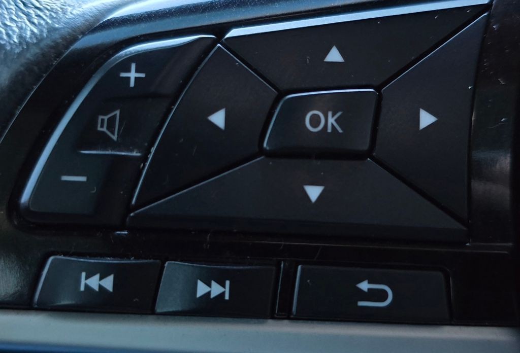 2023 Nissan Altima Image 23