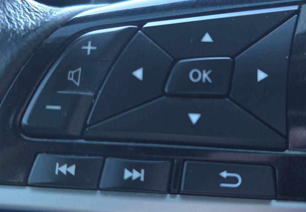 2023 Nissan Altima Image 24