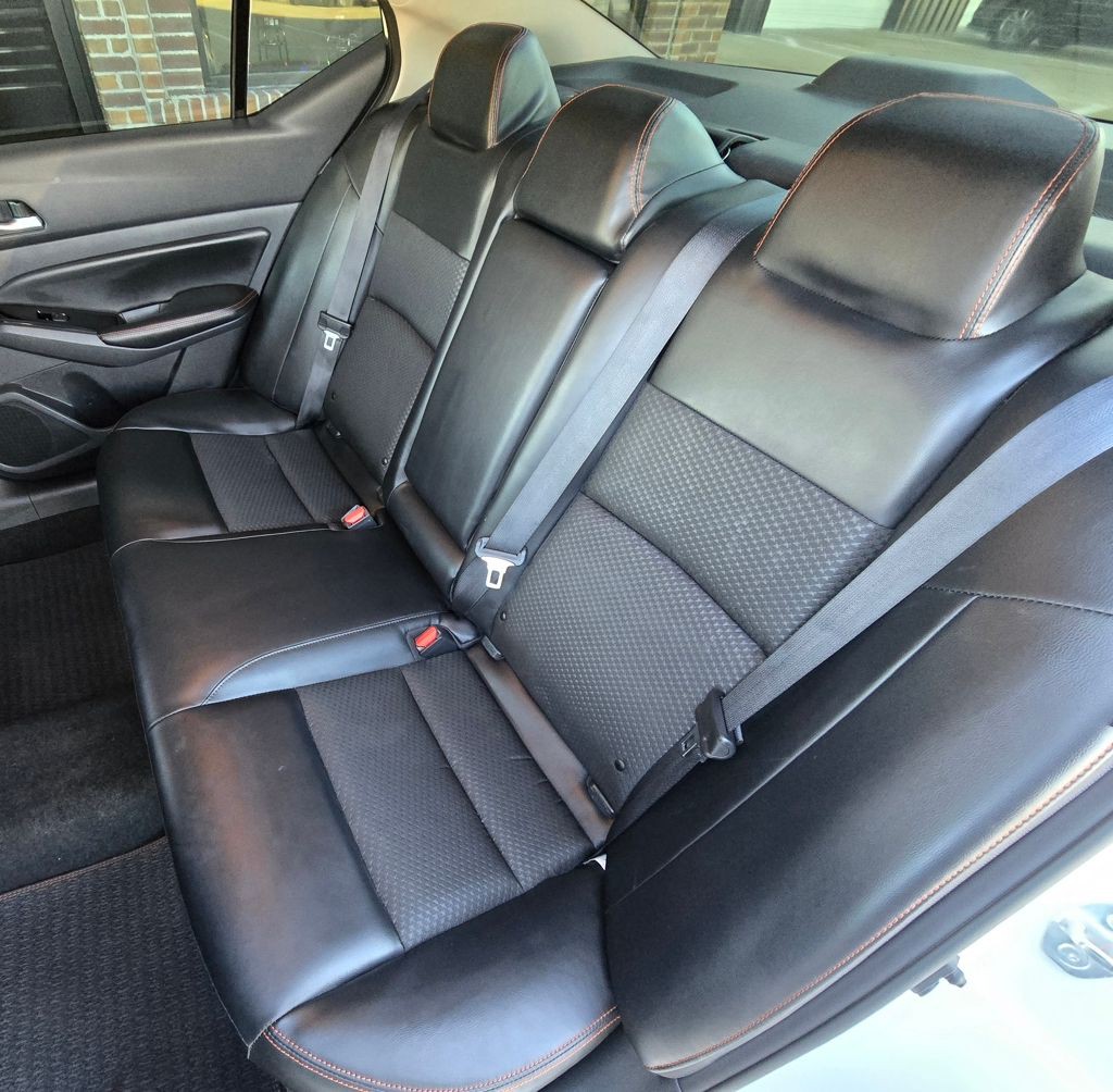 2023 Nissan Altima Image 32