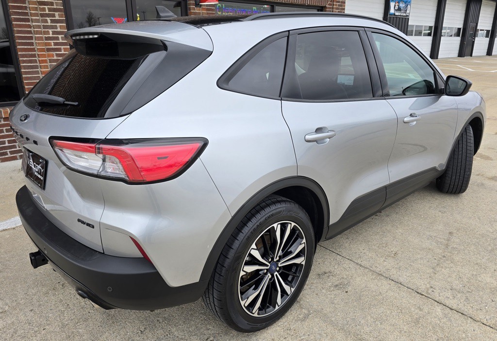 2022 Ford Escape Image 7