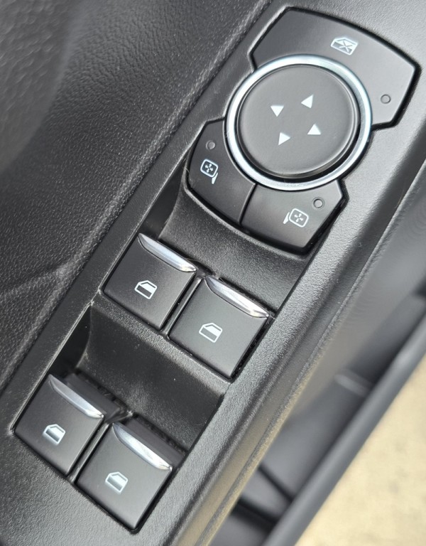 2022 Ford Escape Image 17