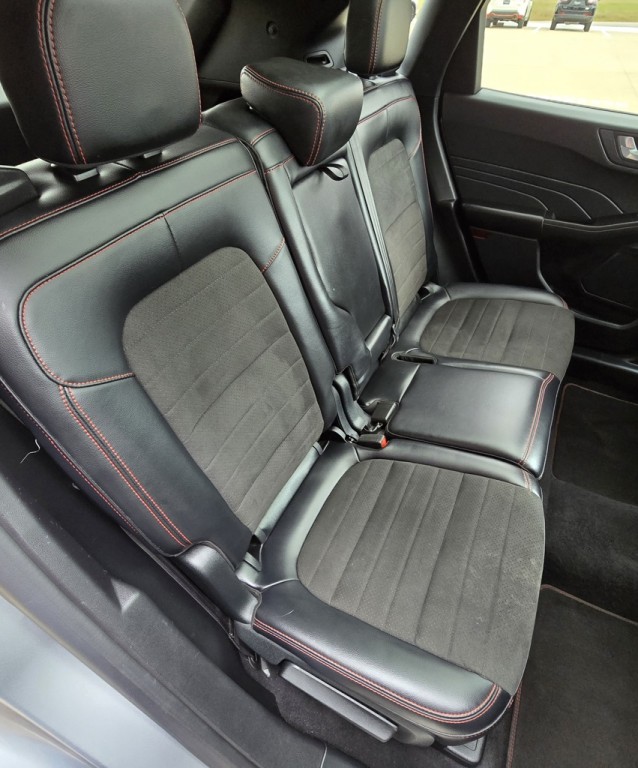 2022 Ford Escape Image 45