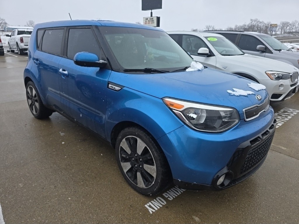 2016 Kia Soul Image 2
