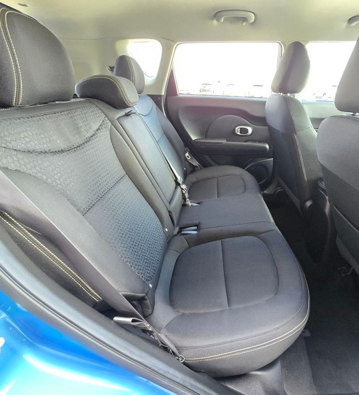 2016 Kia Soul Image 38
