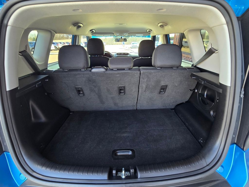 2016 Kia Soul Image 40