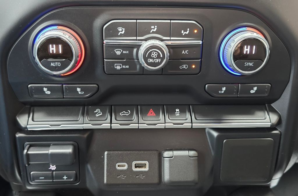 2021 Chevrolet Silverado 1500 Image 34