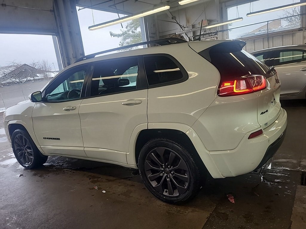 2019 Jeep Cherokee Image 2