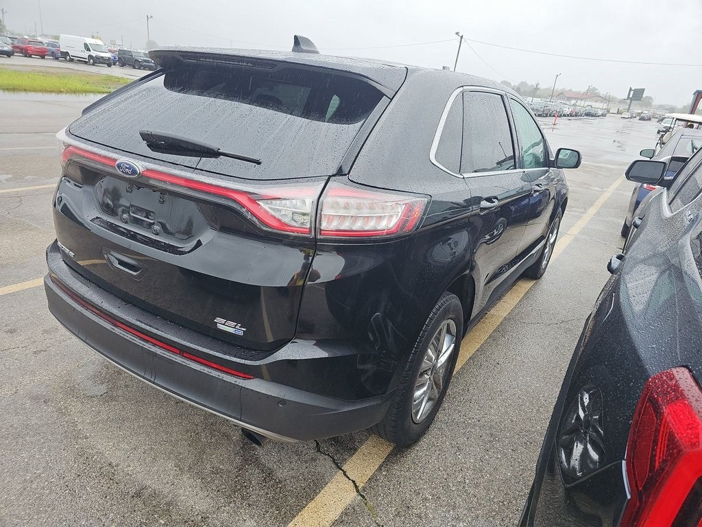 2016 Ford Edge Image 2