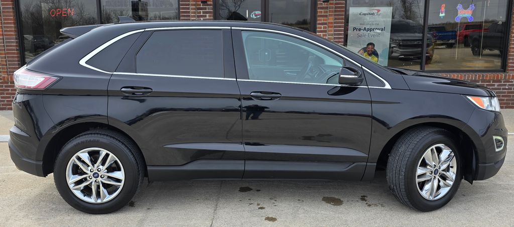 2016 Ford Edge Image 5