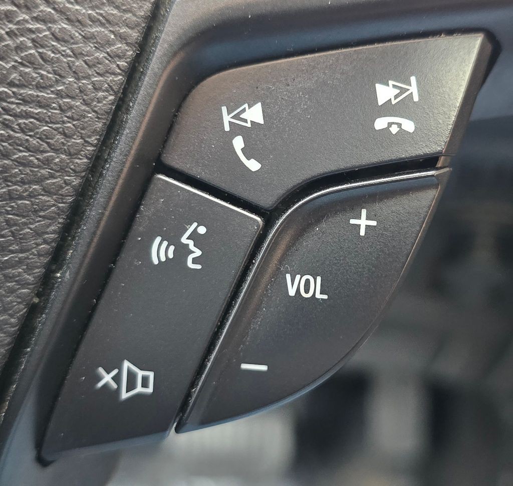 2016 Ford Edge Image 25