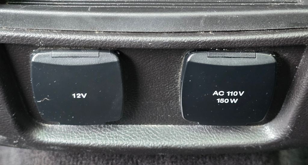 2016 Ford Edge Image 40