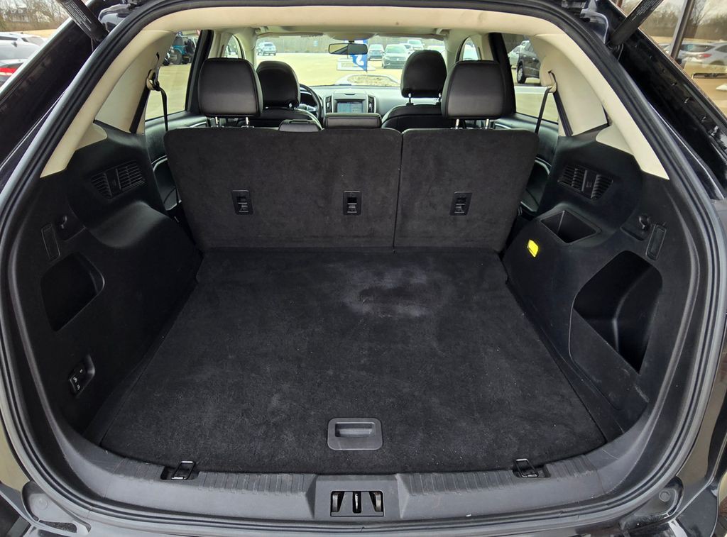 2016 Ford Edge Image 47