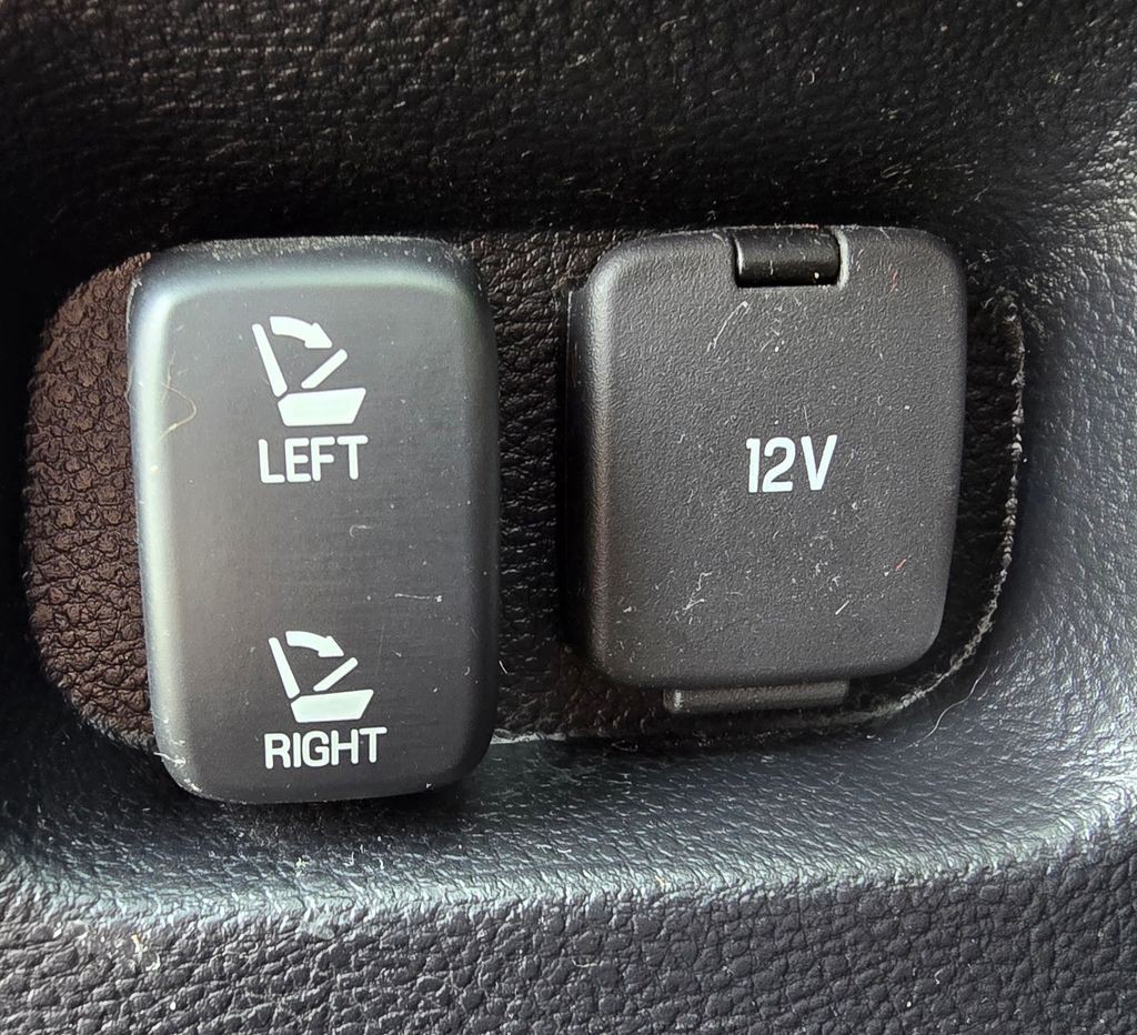 2016 Ford Edge Image 49