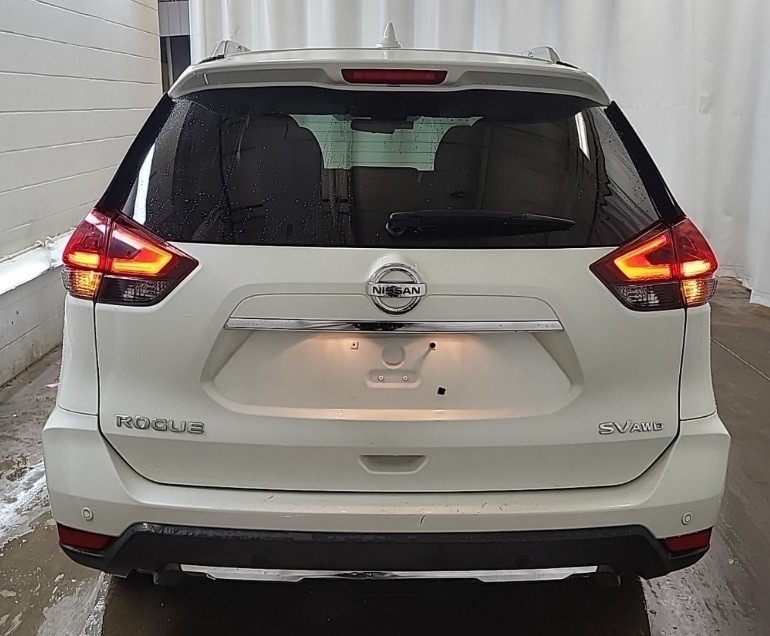 2019 Nissan Rogue Image 3