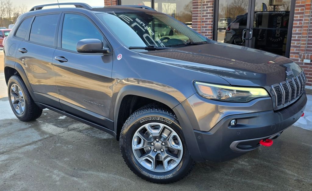 2019 Jeep Cherokee Image 3