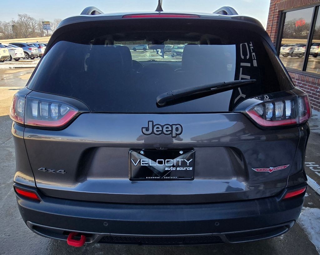 2019 Jeep Cherokee Image 8