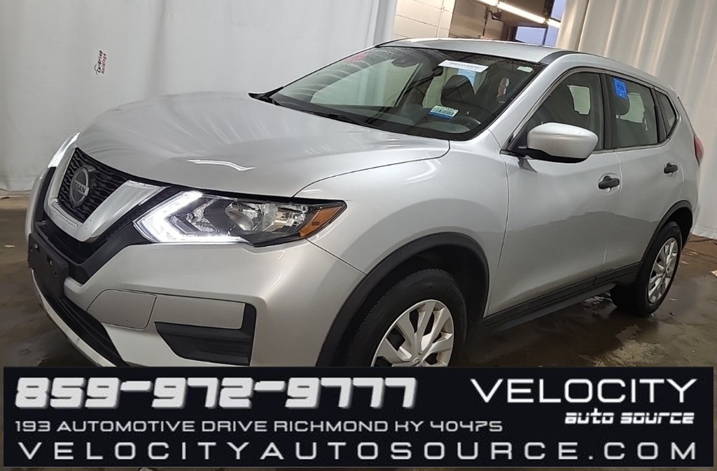 2019 Nissan Rogue Image 1