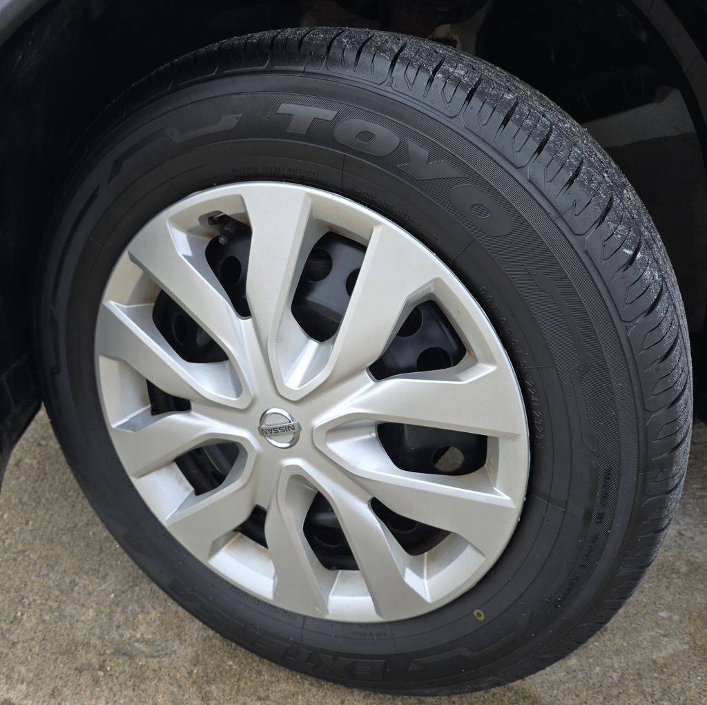 2019 Nissan Rogue Image 11