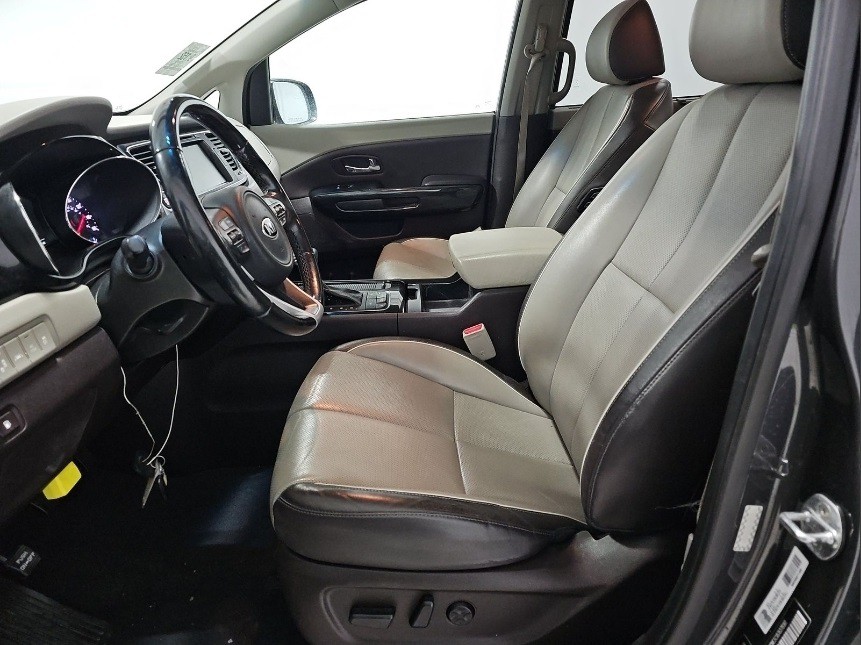2018 Kia Sedona Image 5