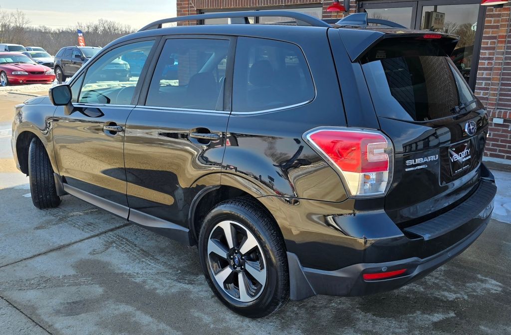 2018 Subaru Forester Image 6
