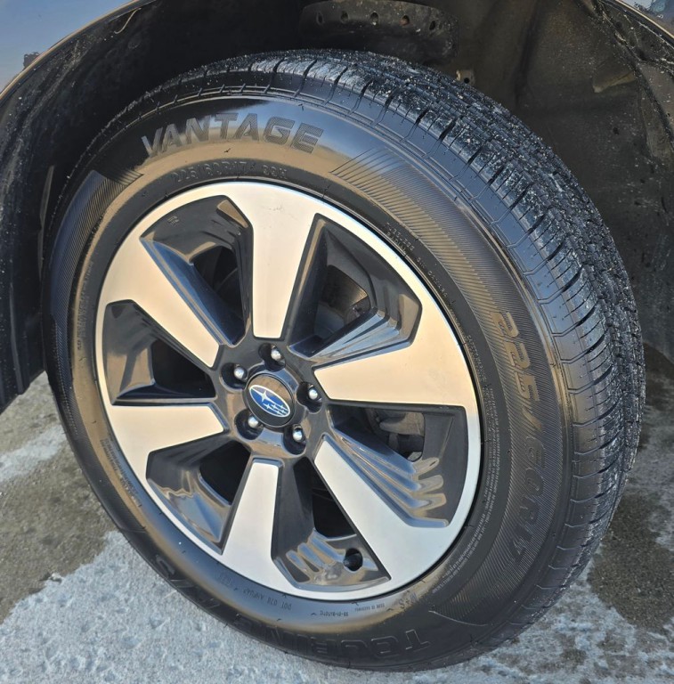 2018 Subaru Forester Image 11