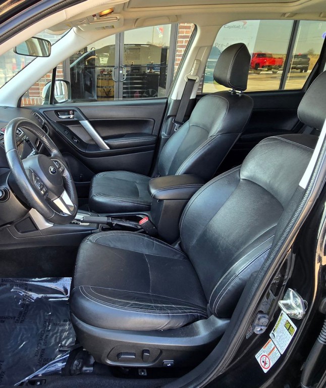 2018 Subaru Forester Image 18