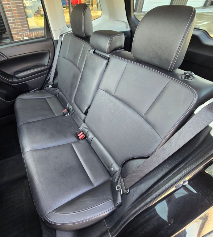 2018 Subaru Forester Image 37