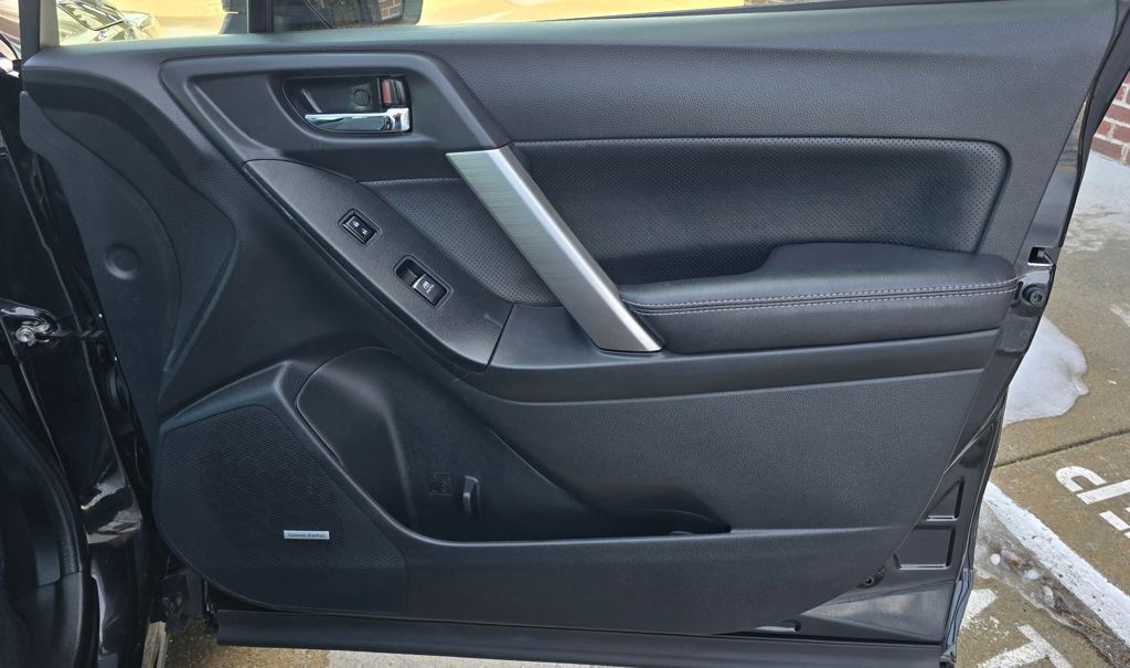 2018 Subaru Forester Image 38