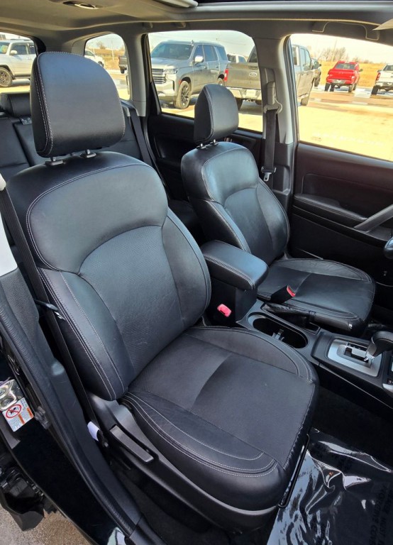 2018 Subaru Forester Image 40