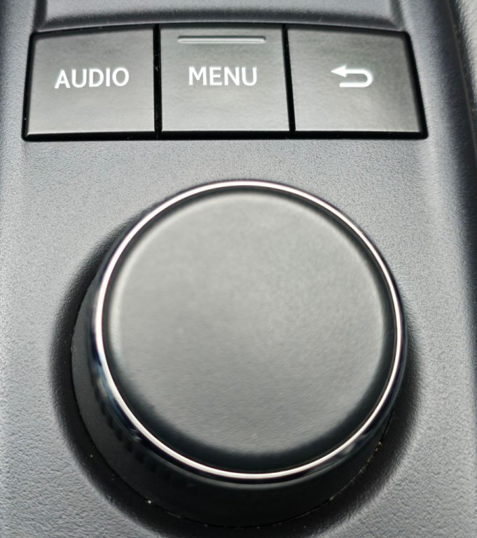 2018 Lexus ES Image 29