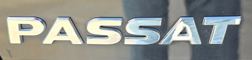 2017 Volkswagen Passat Image 10