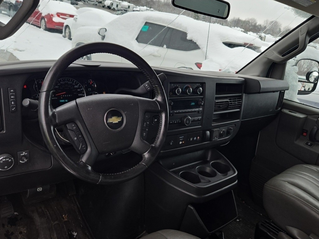 2021 Chevrolet Express Image 5