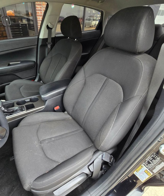 2020 Kia Optima Image 8