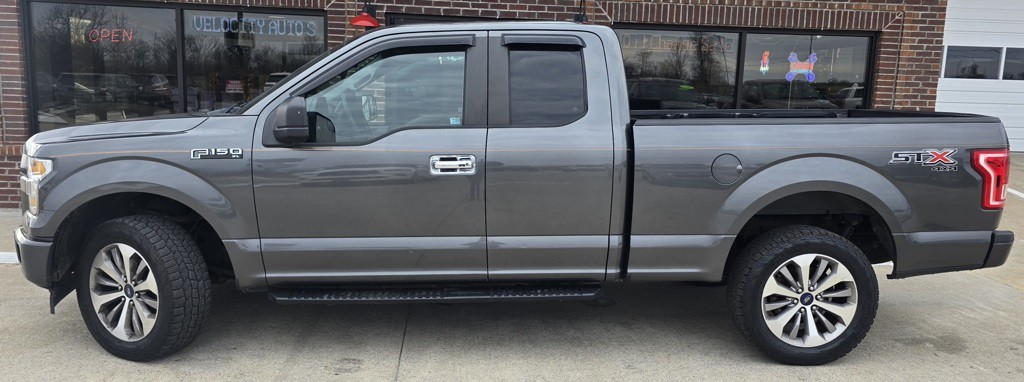 2017 Ford F-150 Image 2