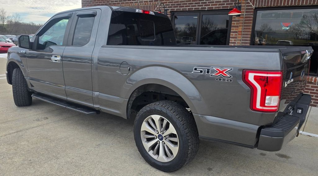 2017 Ford F-150 Image 4