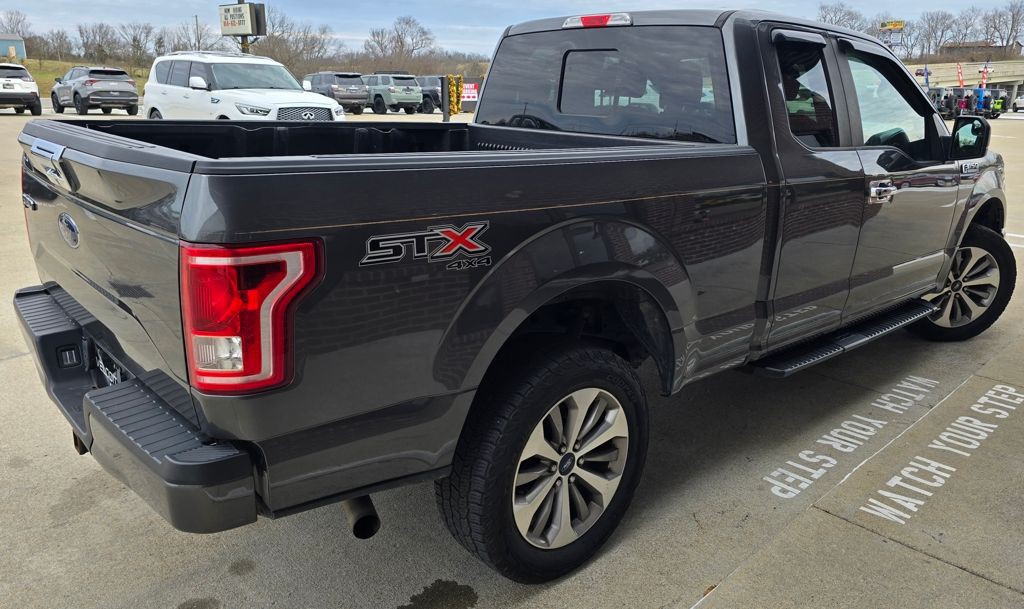 2017 Ford F-150 Image 6
