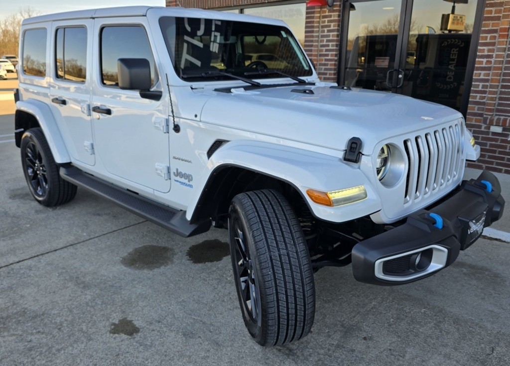 2022 Jeep Wrangler Image 3