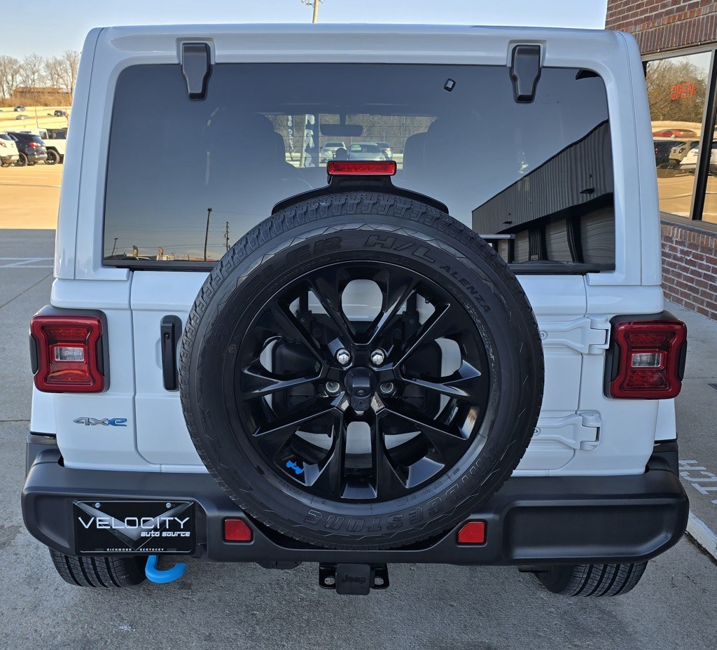 2022 Jeep Wrangler Image 8